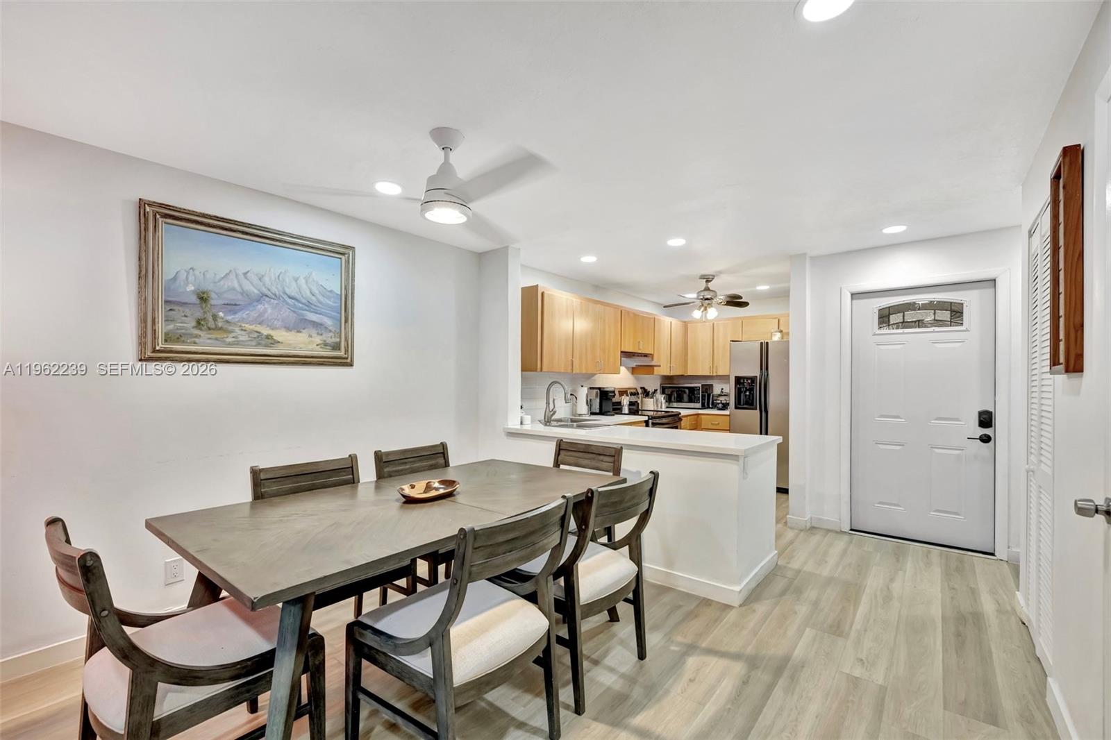 SOUTHPORT SQUARE CONDO - Residential