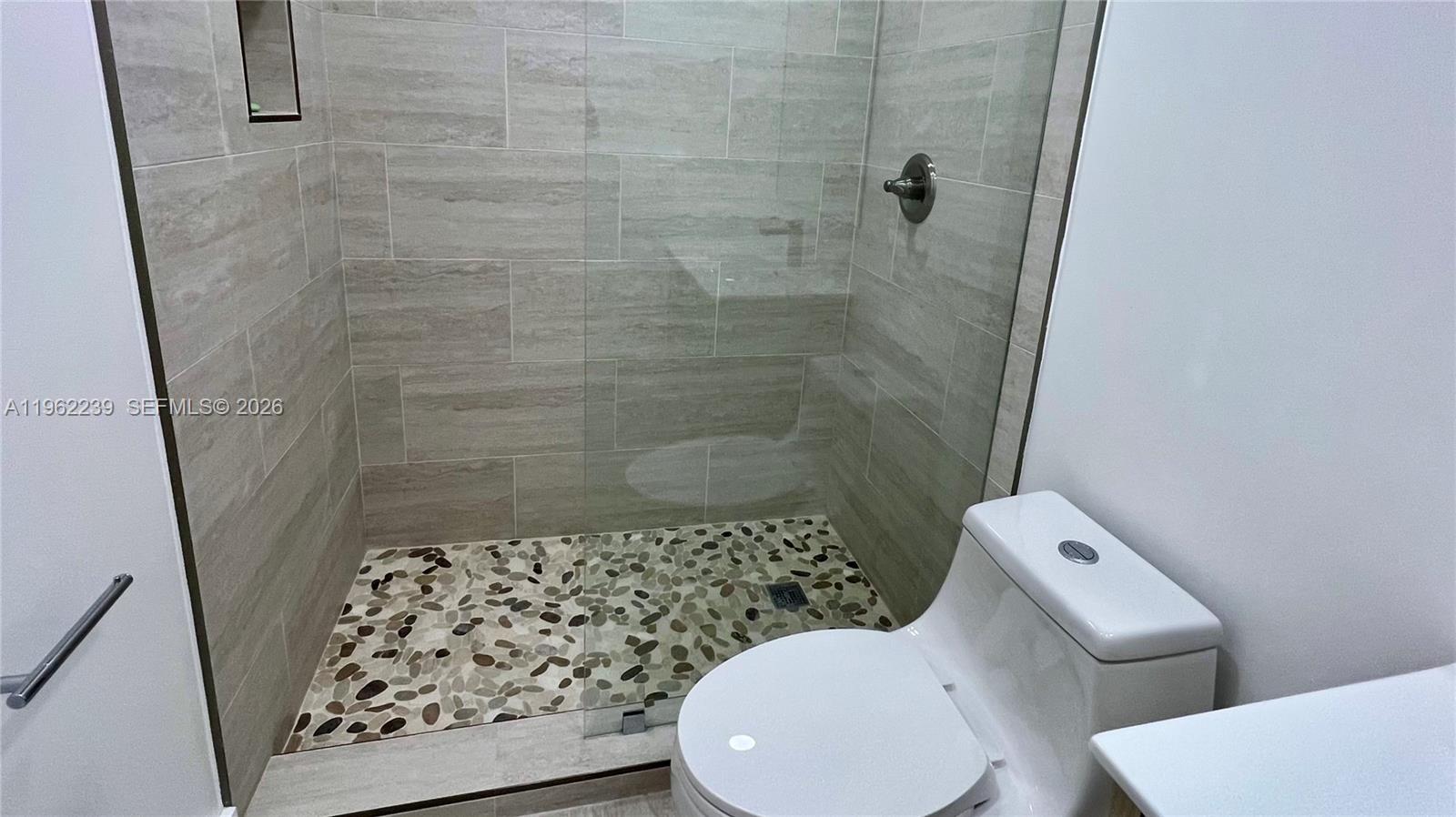 SOUTHPORT SQUARE CONDO - Residential