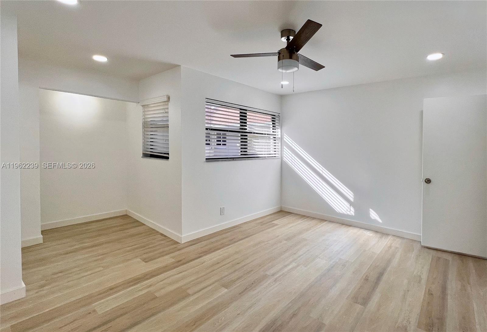 SOUTHPORT SQUARE CONDO - Residential