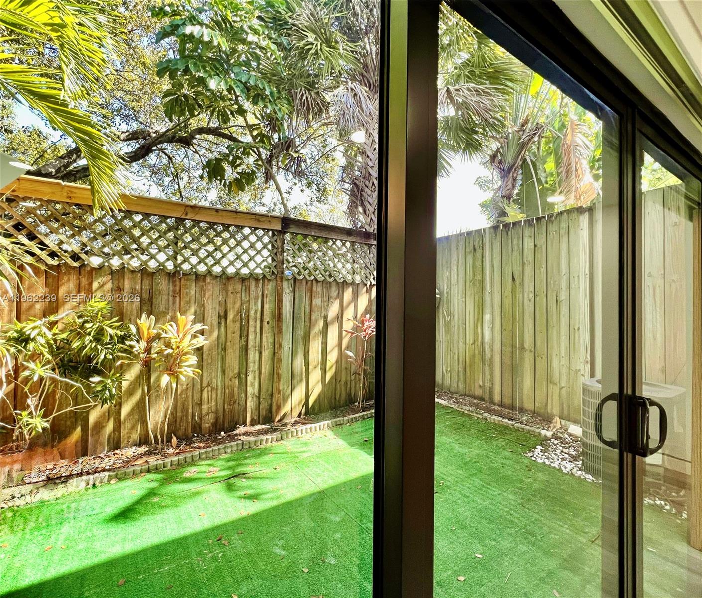 SOUTHPORT SQUARE CONDO - Residential