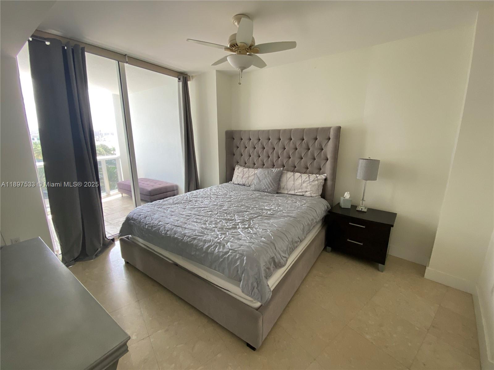 18201 Collins Ave 708