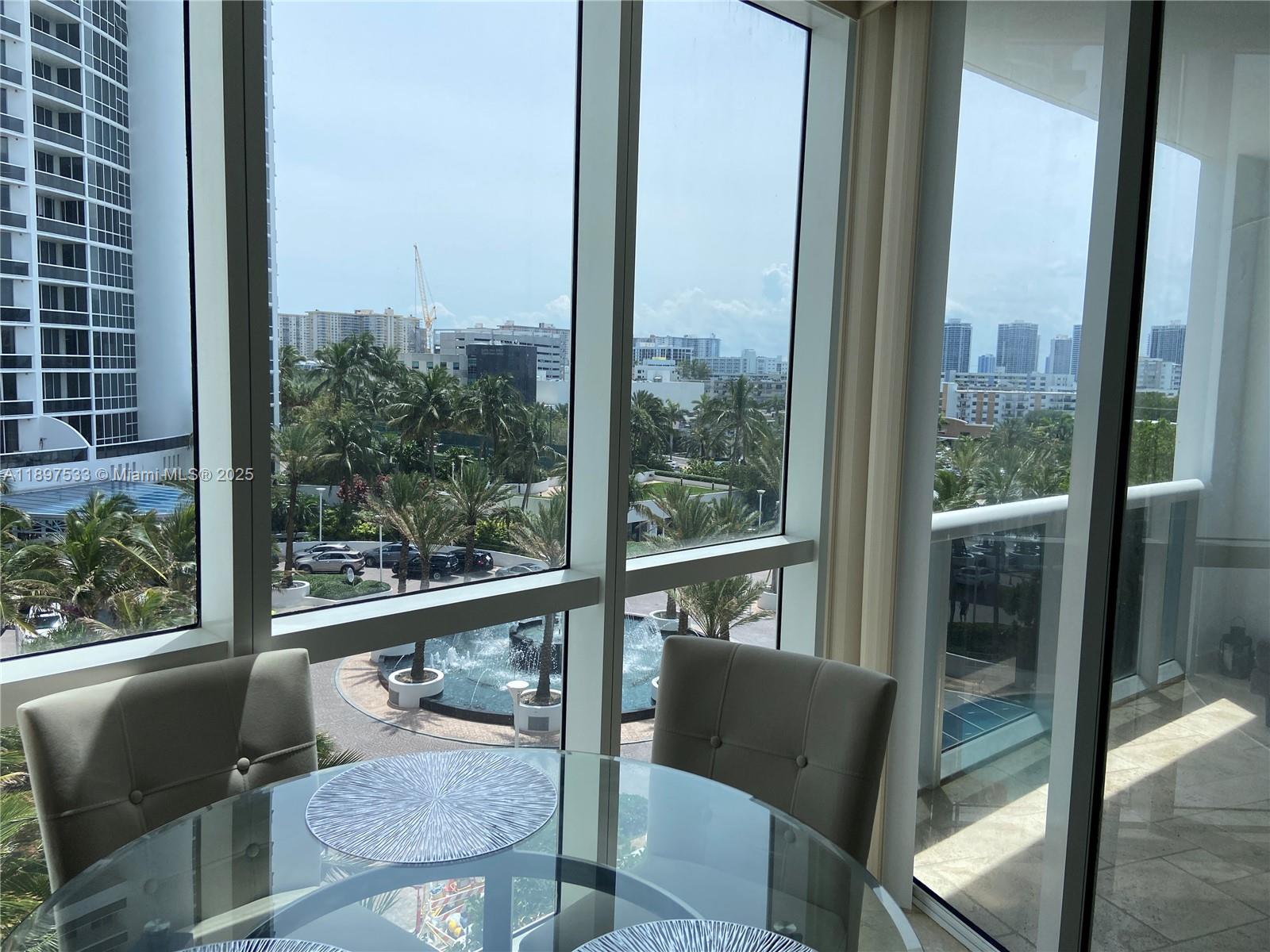 18201 Collins Ave 708