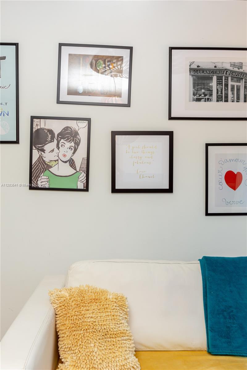 MIDBLOCK MIAMI CONDO - Residential Lease