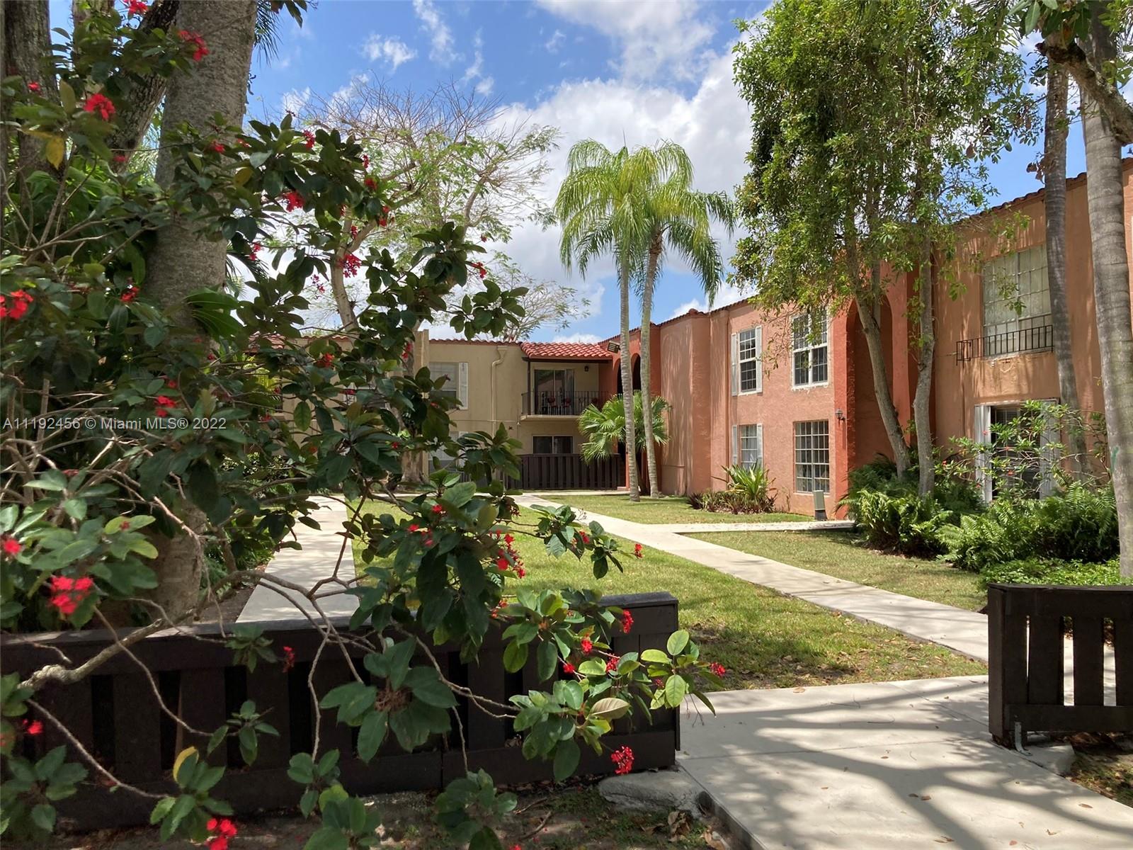 SPANISH TRACE CONDO - Residential Lease