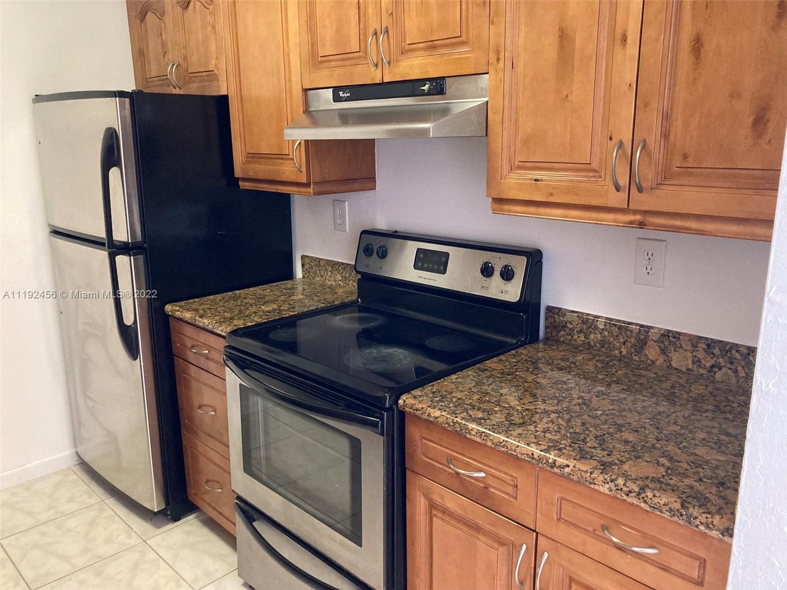 SPANISH TRACE CONDO - Residential Lease