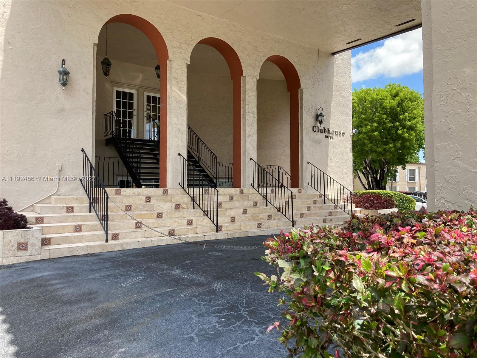 SPANISH TRACE CONDO - Residential Lease