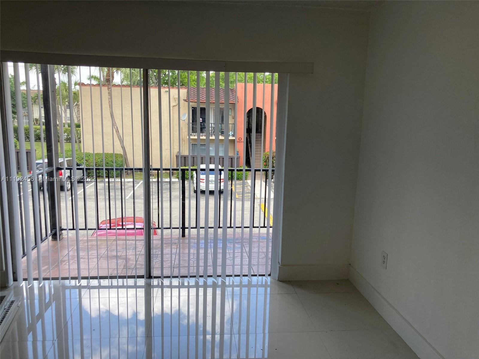 SPANISH TRACE CONDO - Residential Lease