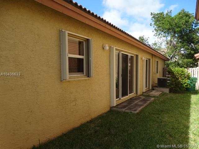 FOUR LAKES SEC 7 - Residential Lease