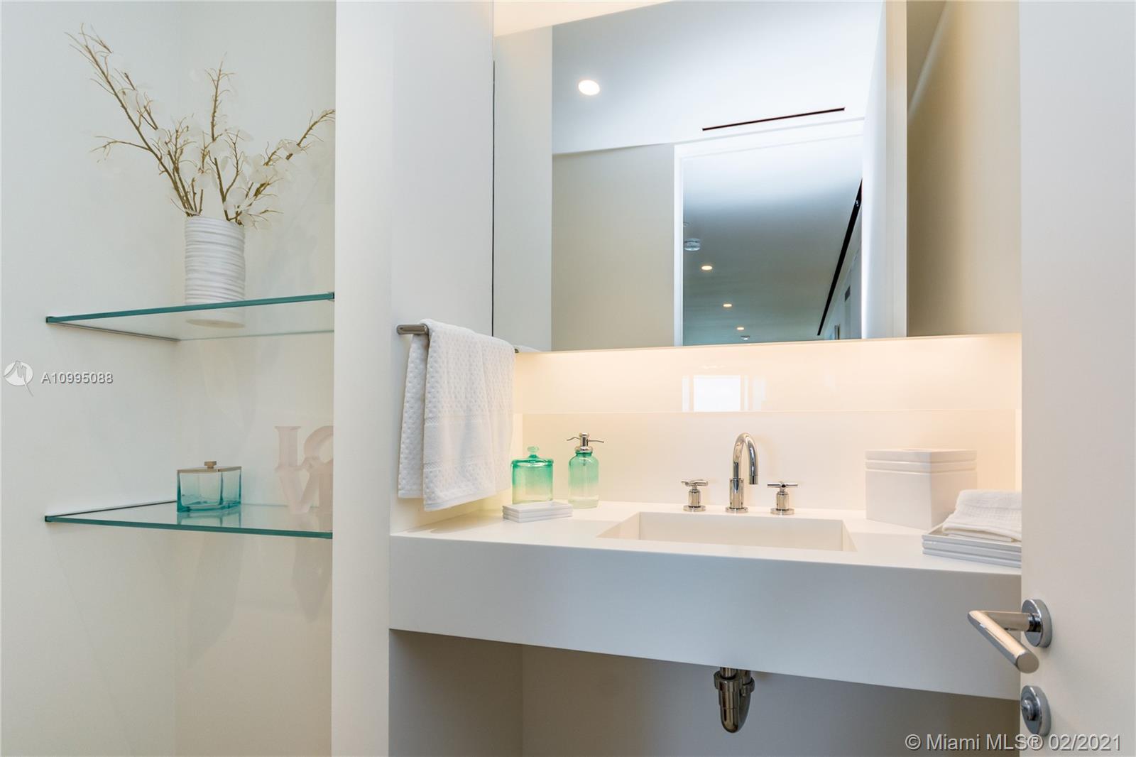 SURF CLUB CONDO - Residential