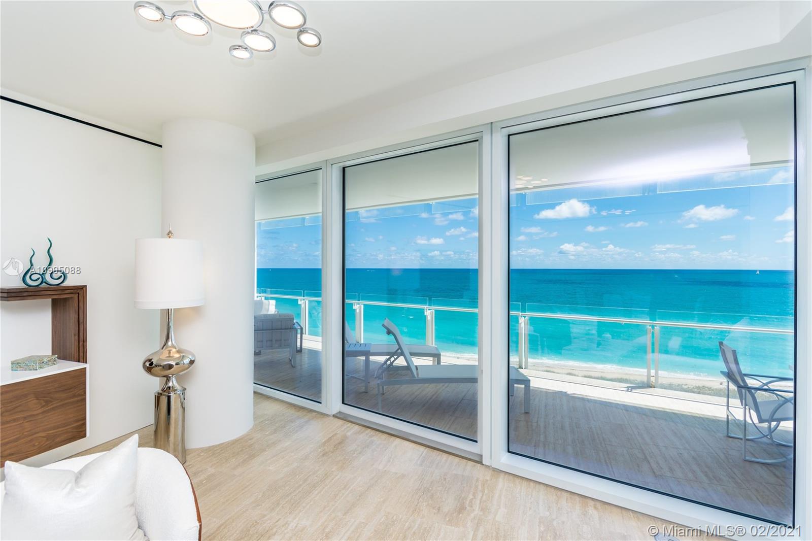 SURF CLUB CONDO - Residential