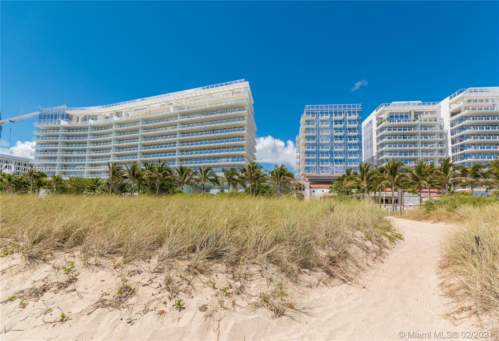 SURF CLUB CONDO - Residential