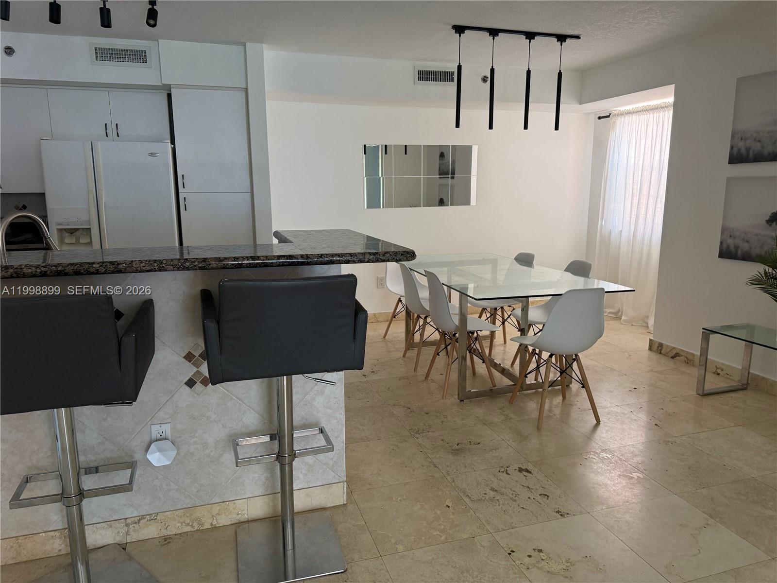 19555 E Country Club Dr 8602