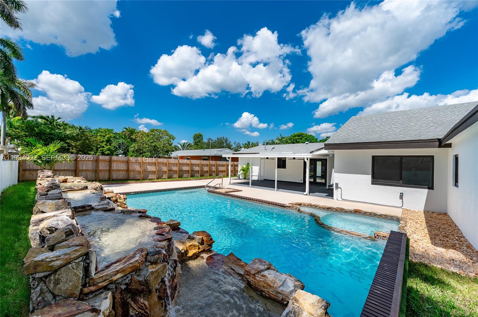 BEL AIRE SEC 16 - Residential