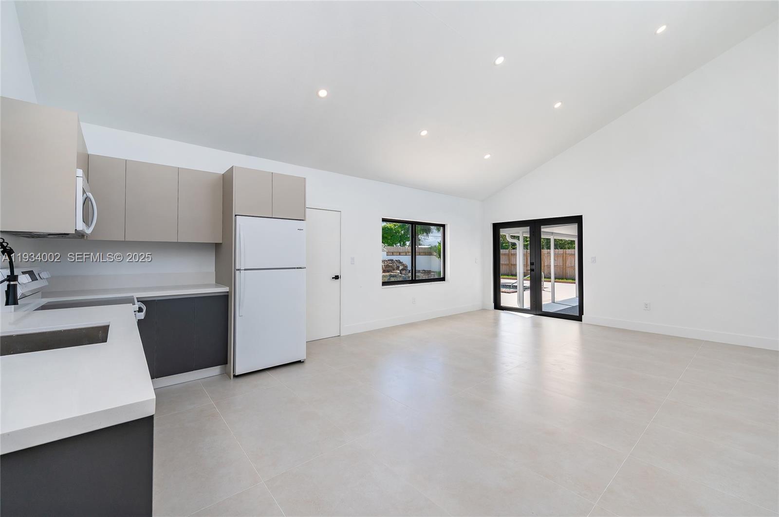 BEL AIRE SEC 16 - Residential