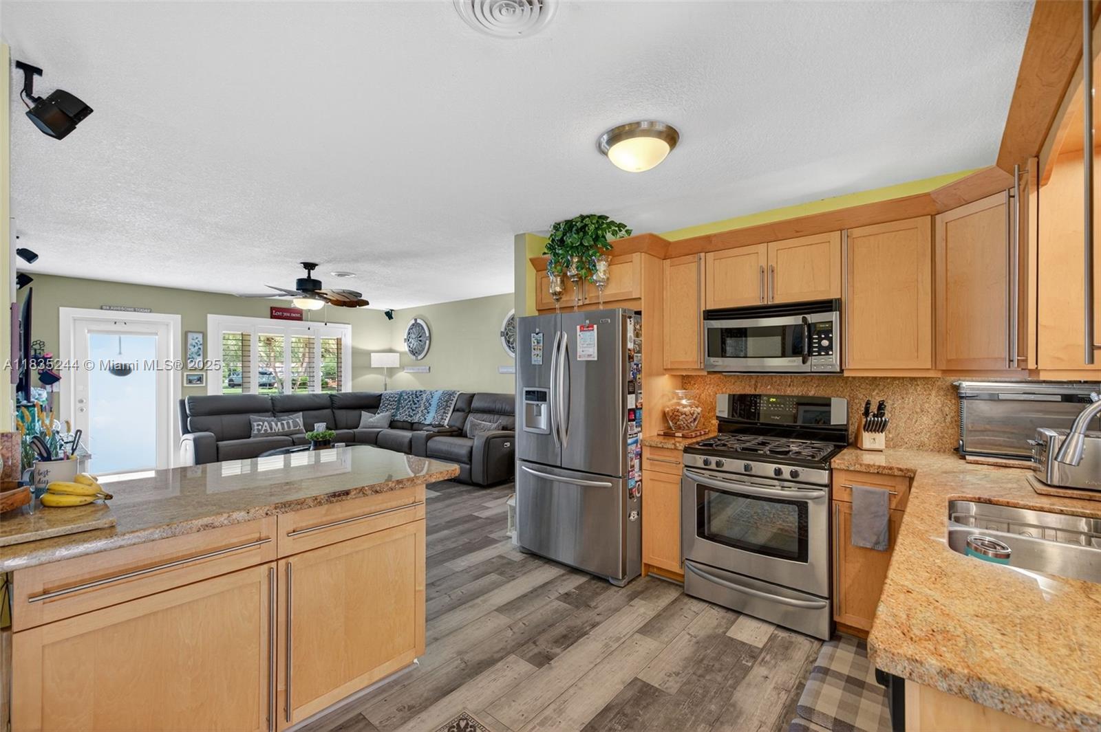 CORAL RIDGE ADD - Residential