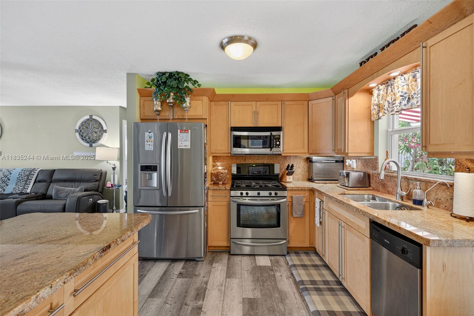 CORAL RIDGE ADD - Residential