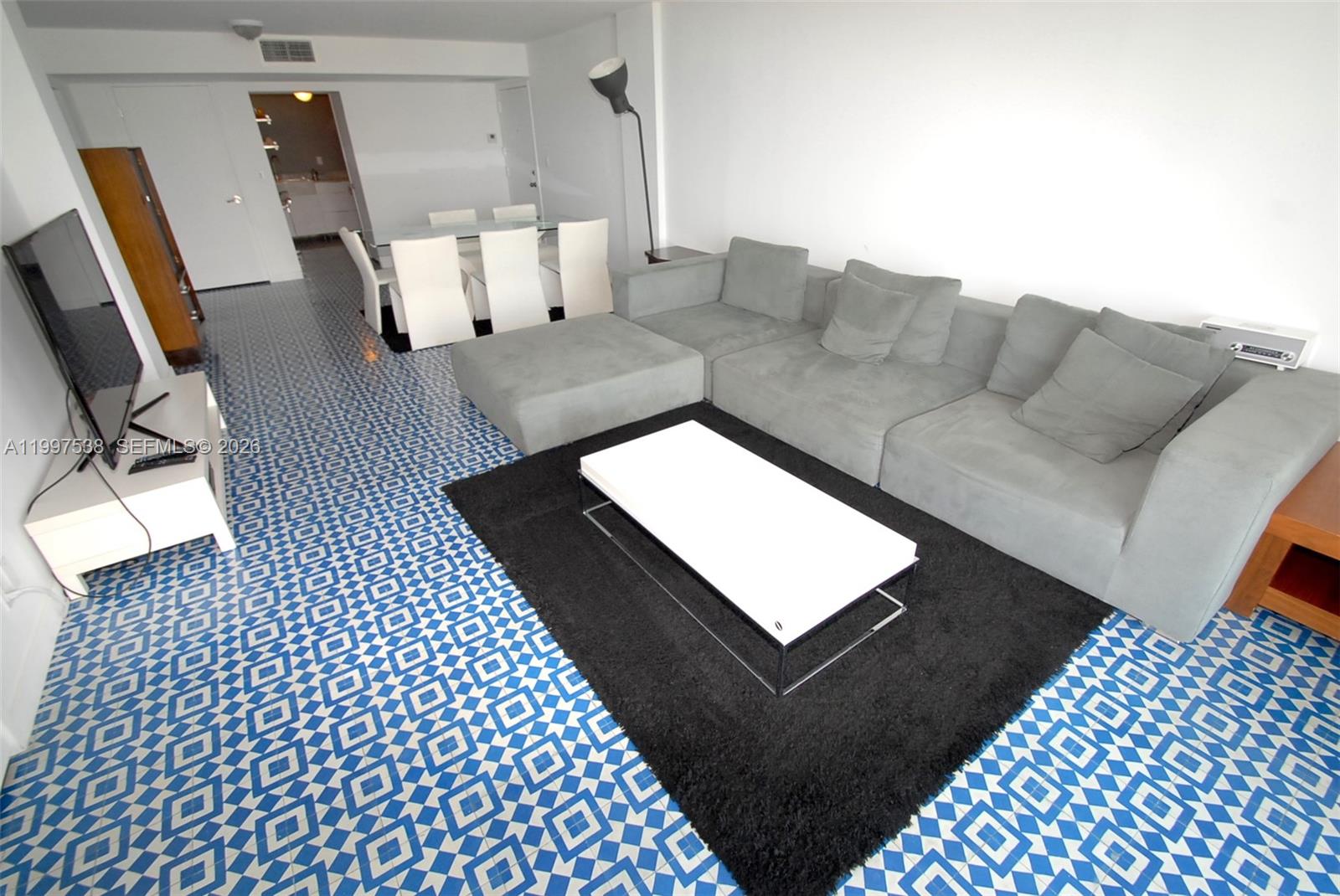 TOWER 1800 CONDO - Residential Lease