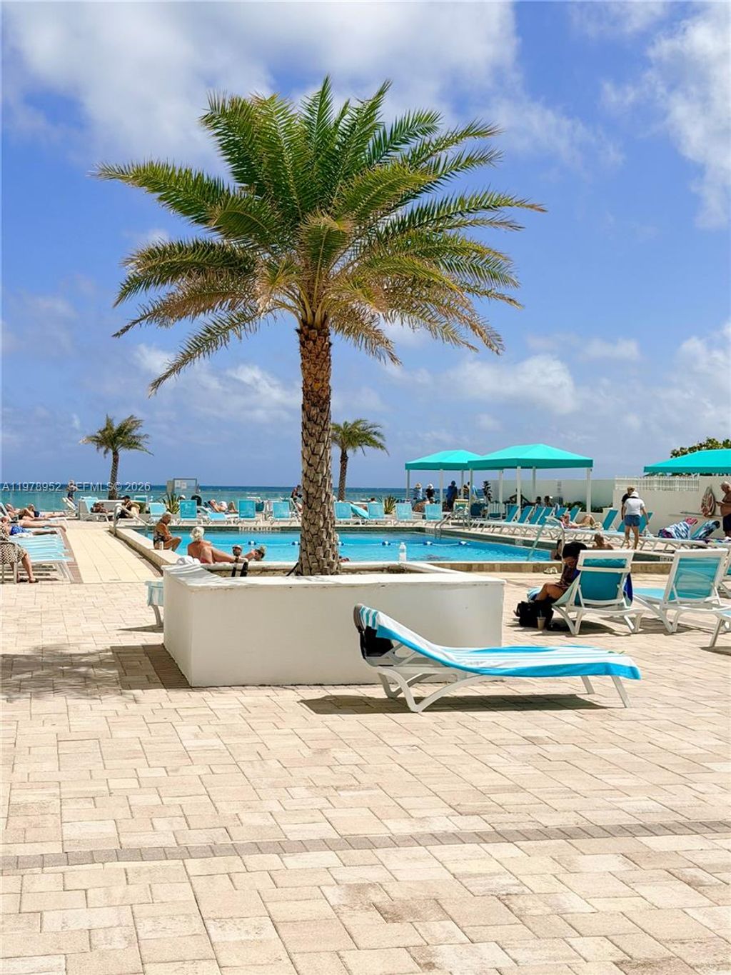 Photo of 3725 S Ocean Dr #521, Hollywood, FL 33019 (MLS # A11978952)