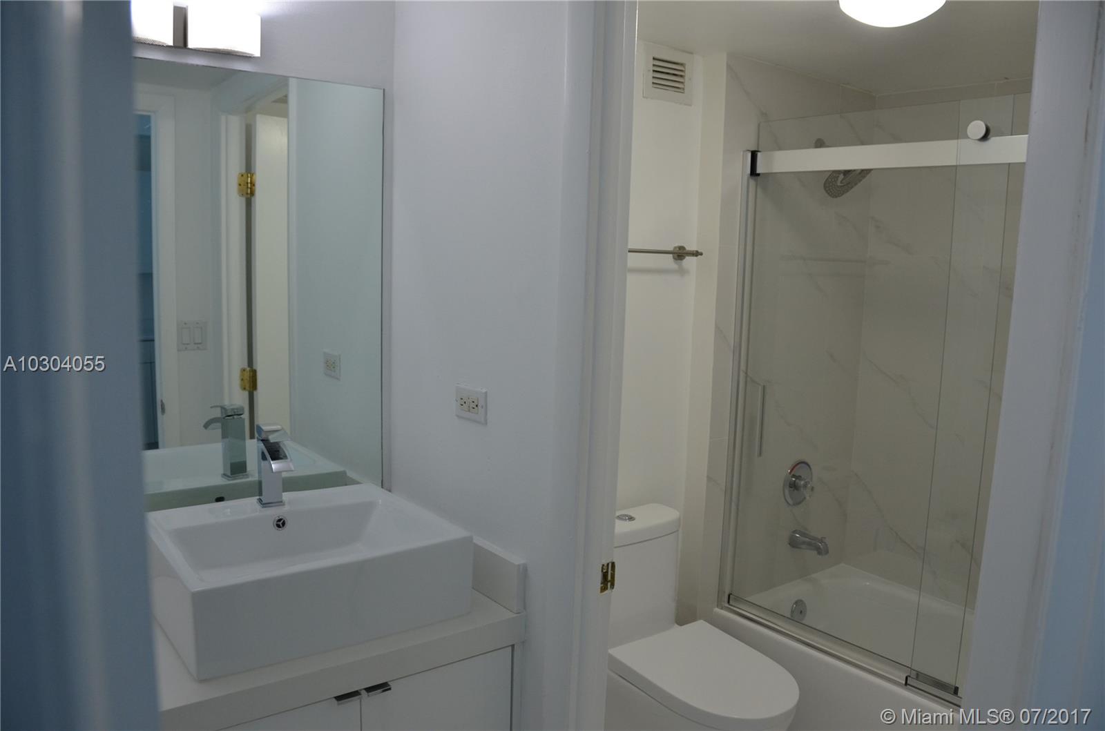 RONEY PALACE CONDO - Residential Lease