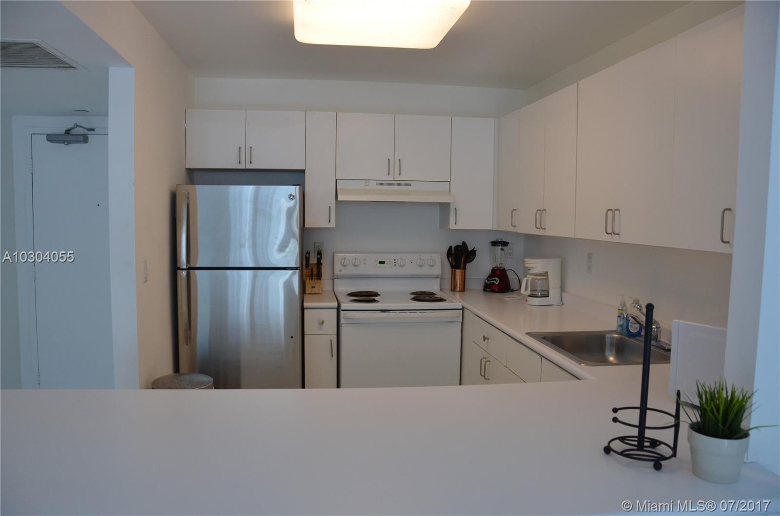 RONEY PALACE CONDO - Residential Lease