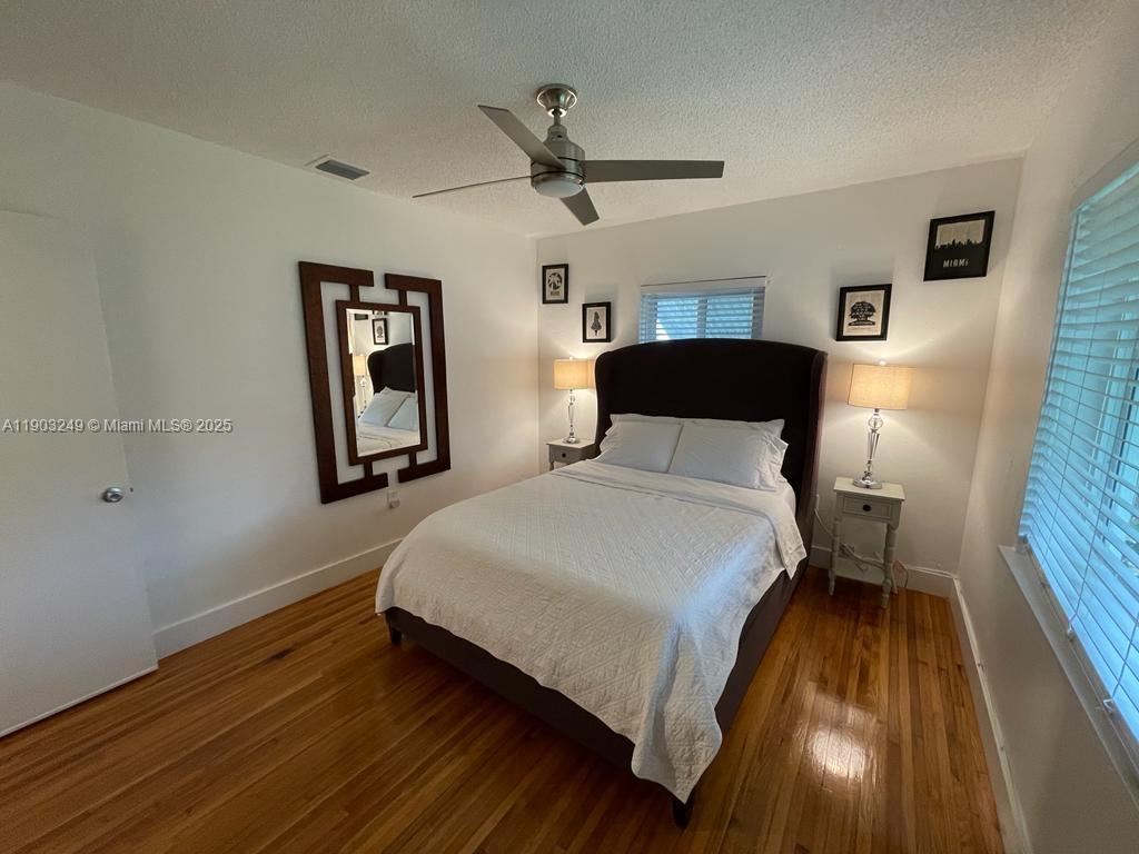 DIXIE GARDENS - Residential Lease