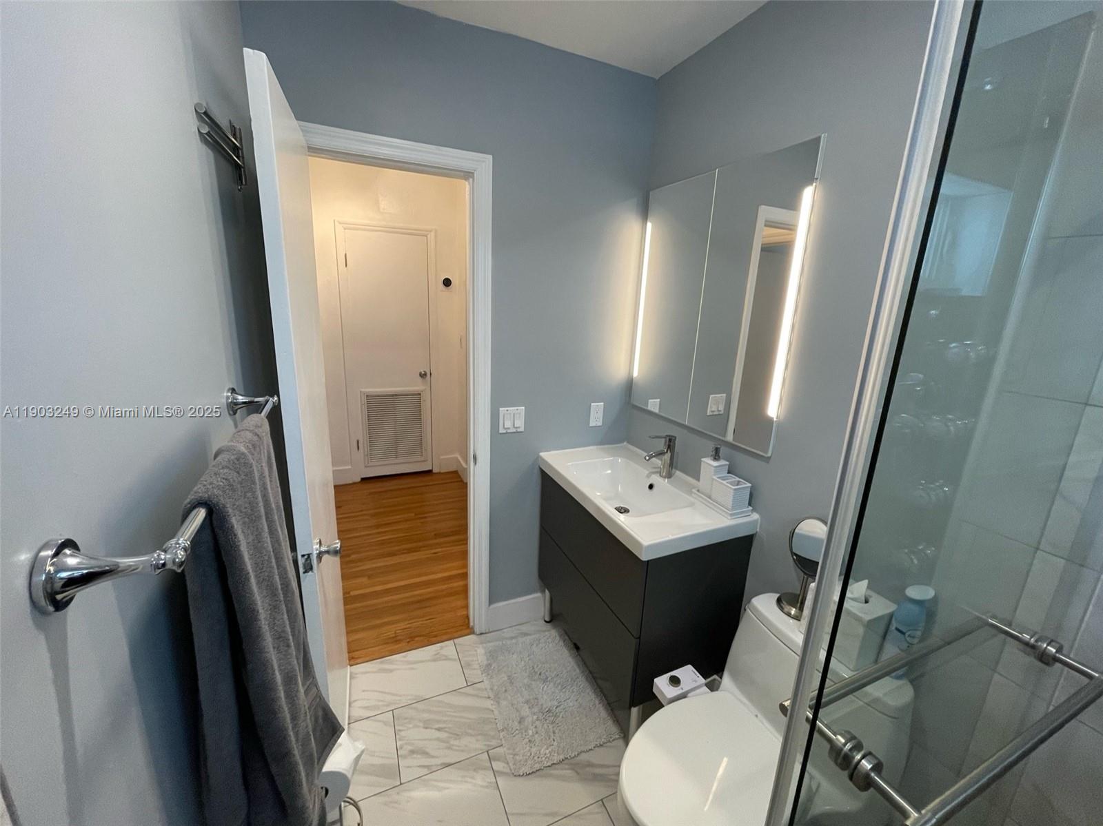 DIXIE GARDENS - Residential Lease