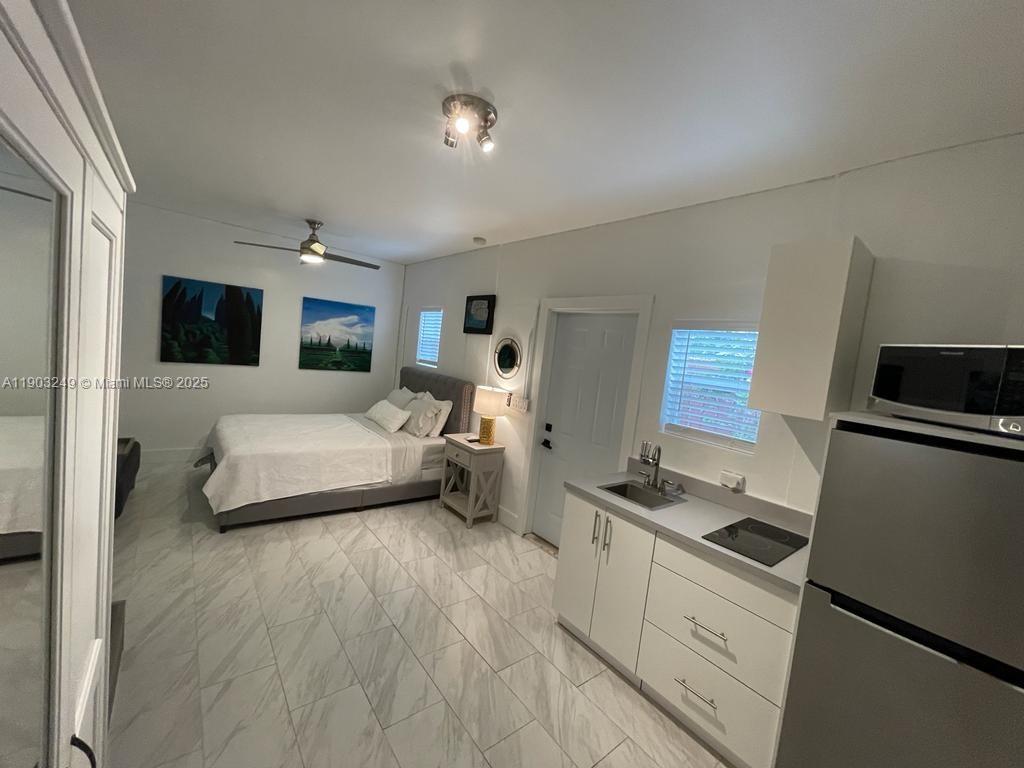 DIXIE GARDENS - Residential Lease