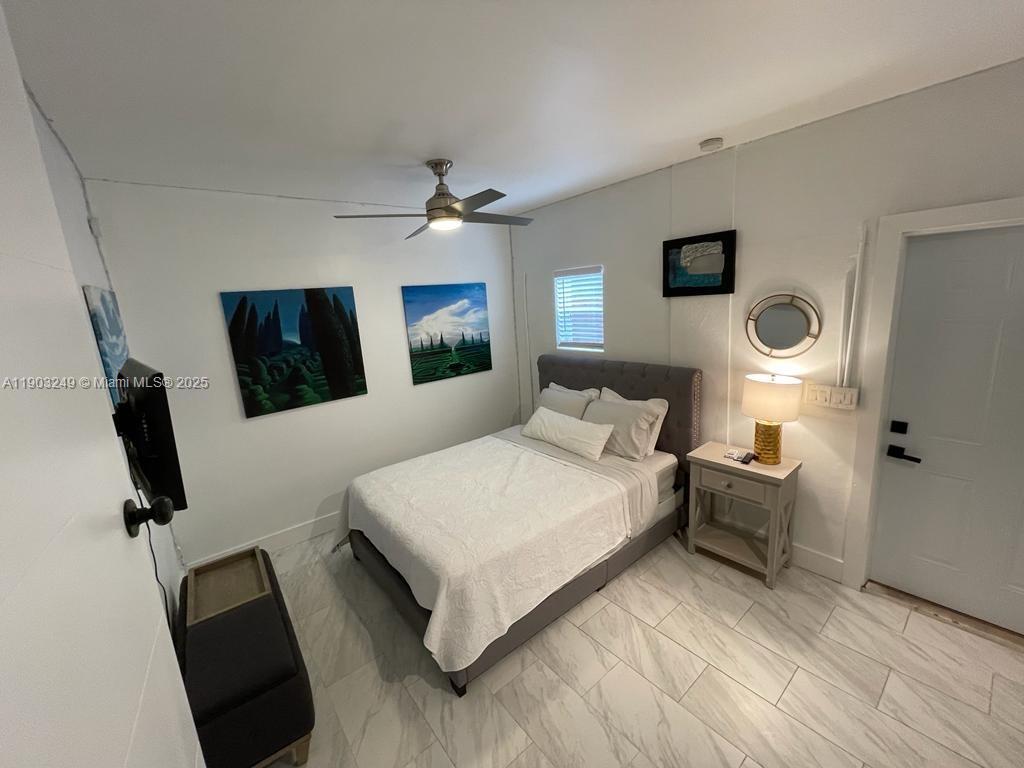 DIXIE GARDENS - Residential Lease