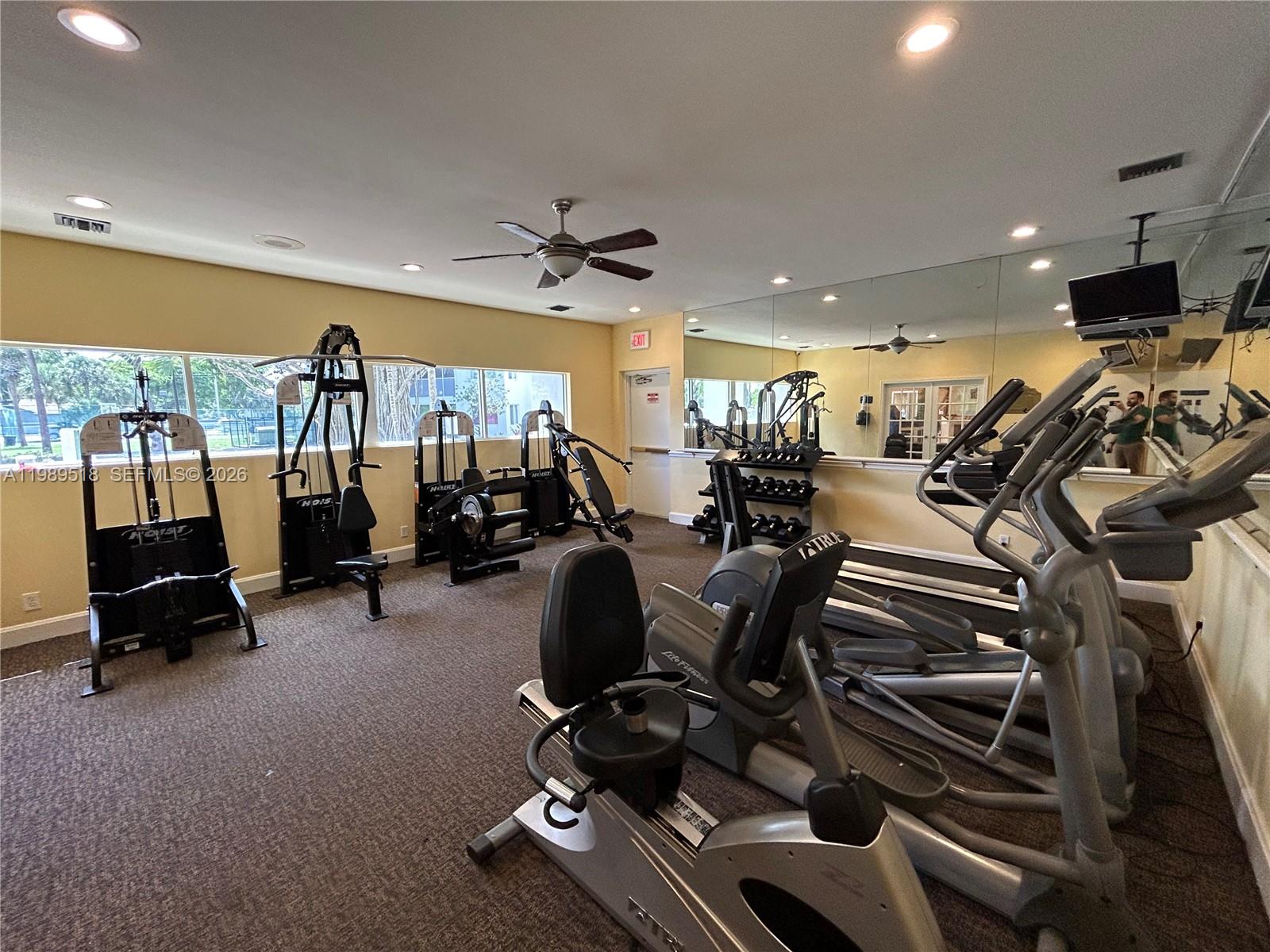 SUN VISTA GARDENS CONDO - Residential Lease