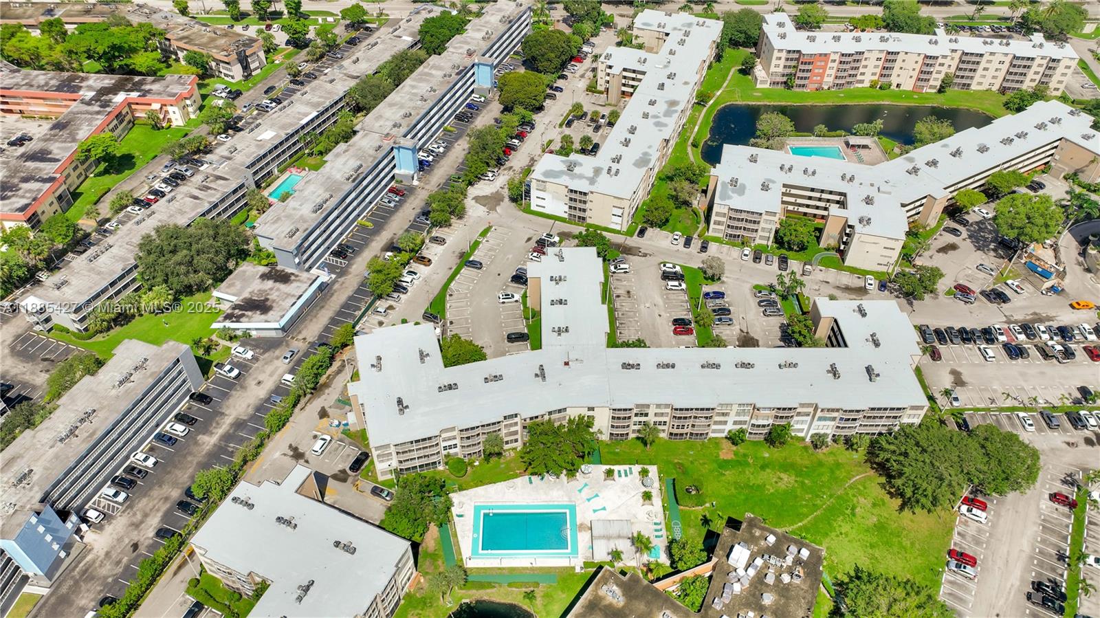JADE WINDS GROUP ALLAMAND - Residential