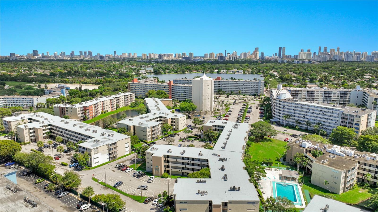 JADE WINDS GROUP ALLAMAND - Residential