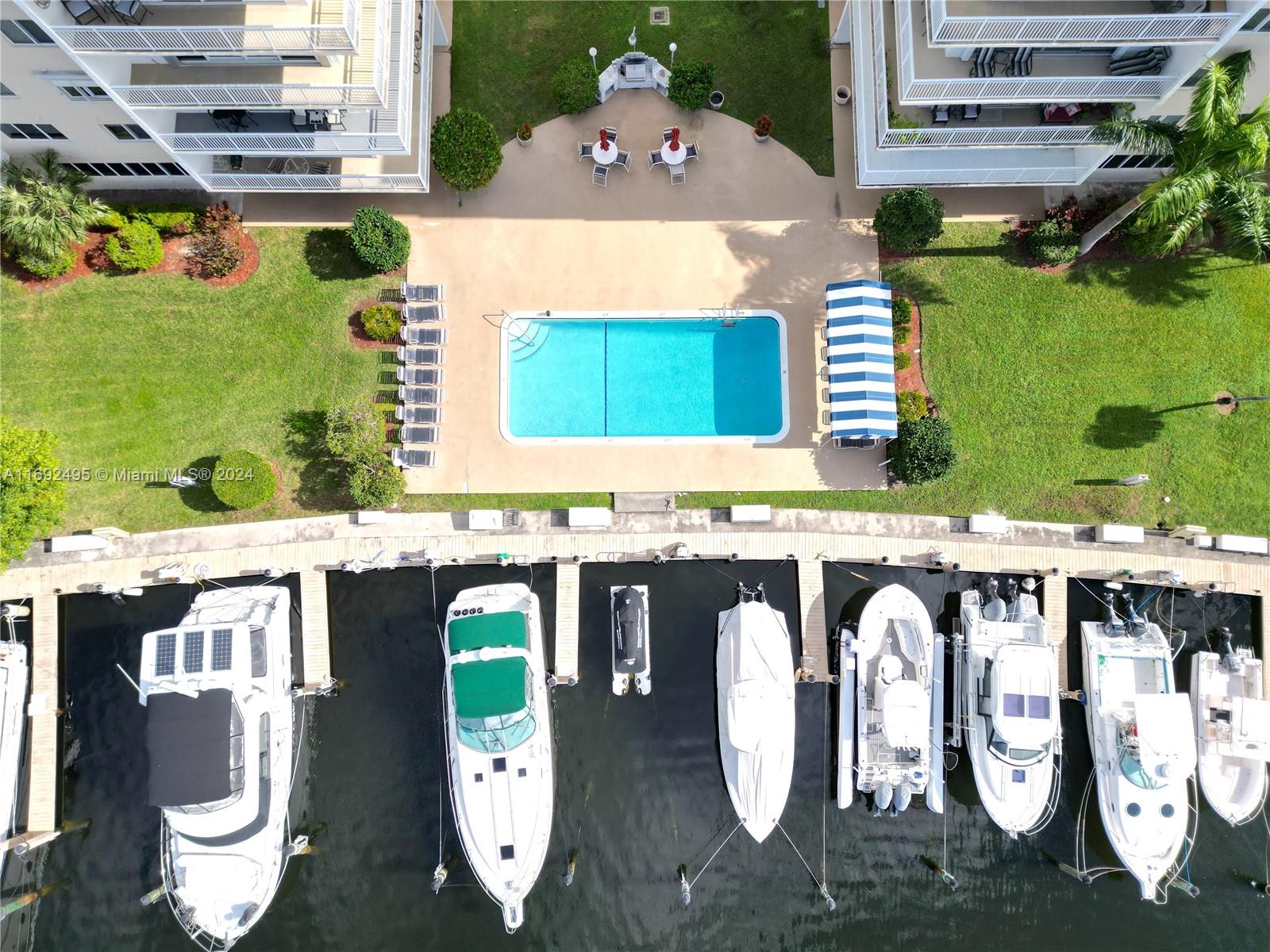 GOLDEN ISLES TOWERS CONDO - Residential