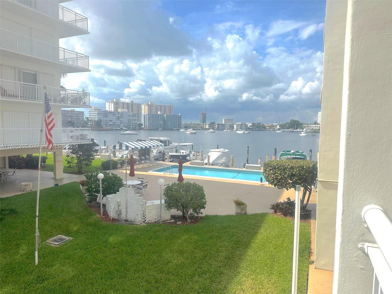 GOLDEN ISLES TOWERS CONDO - Residential