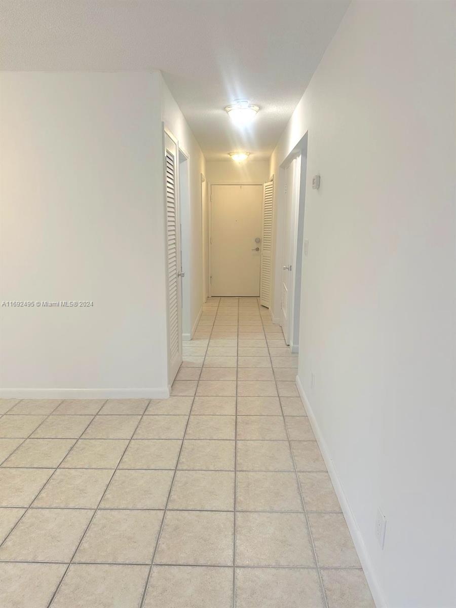 GOLDEN ISLES TOWERS CONDO - Residential