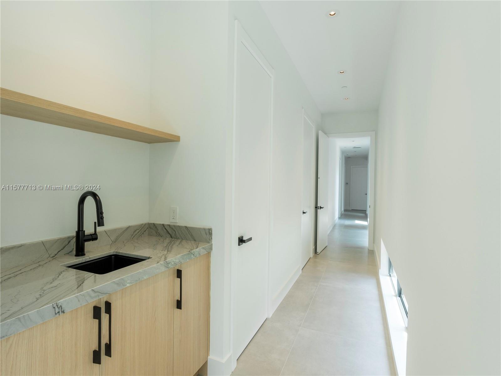 PLANTATION - Residential