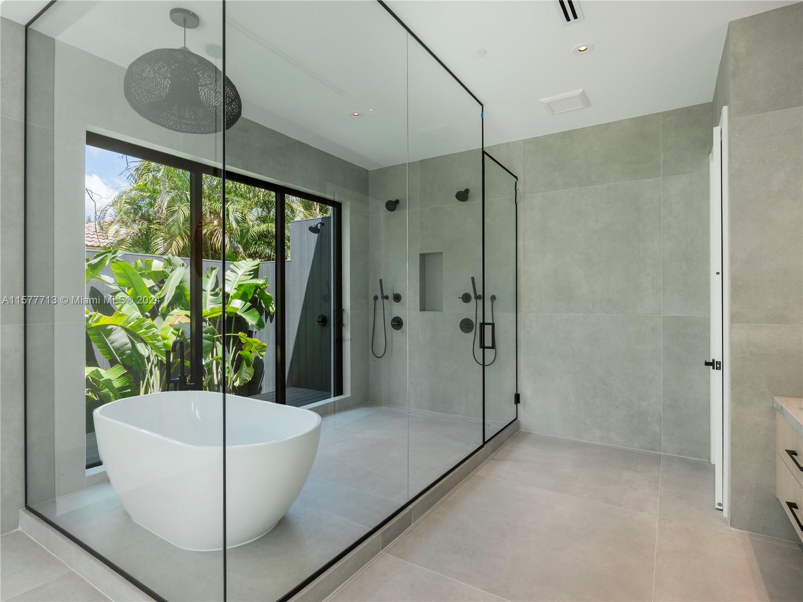 PLANTATION - Residential