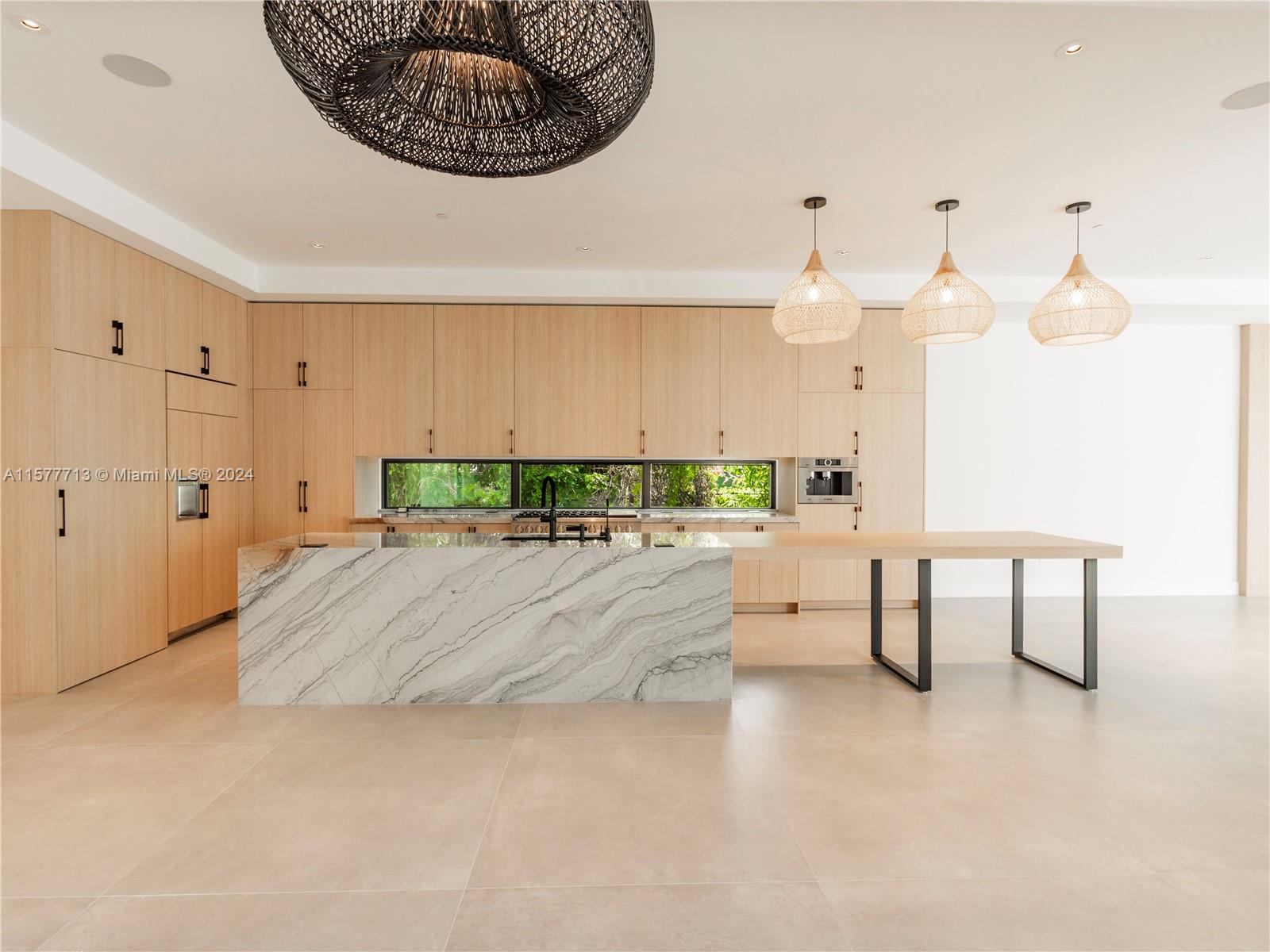 PLANTATION - Residential