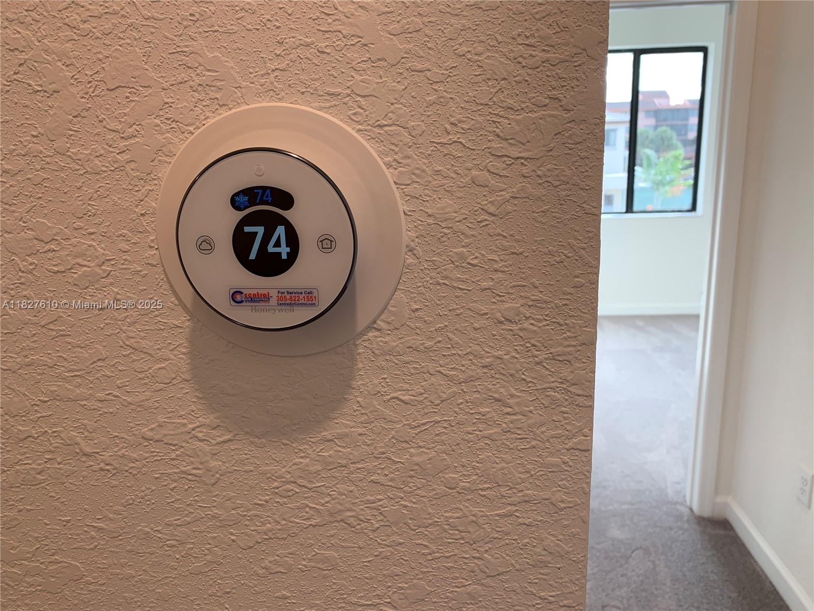 VIA VENTURA NEIGHBORHOOD - Residential