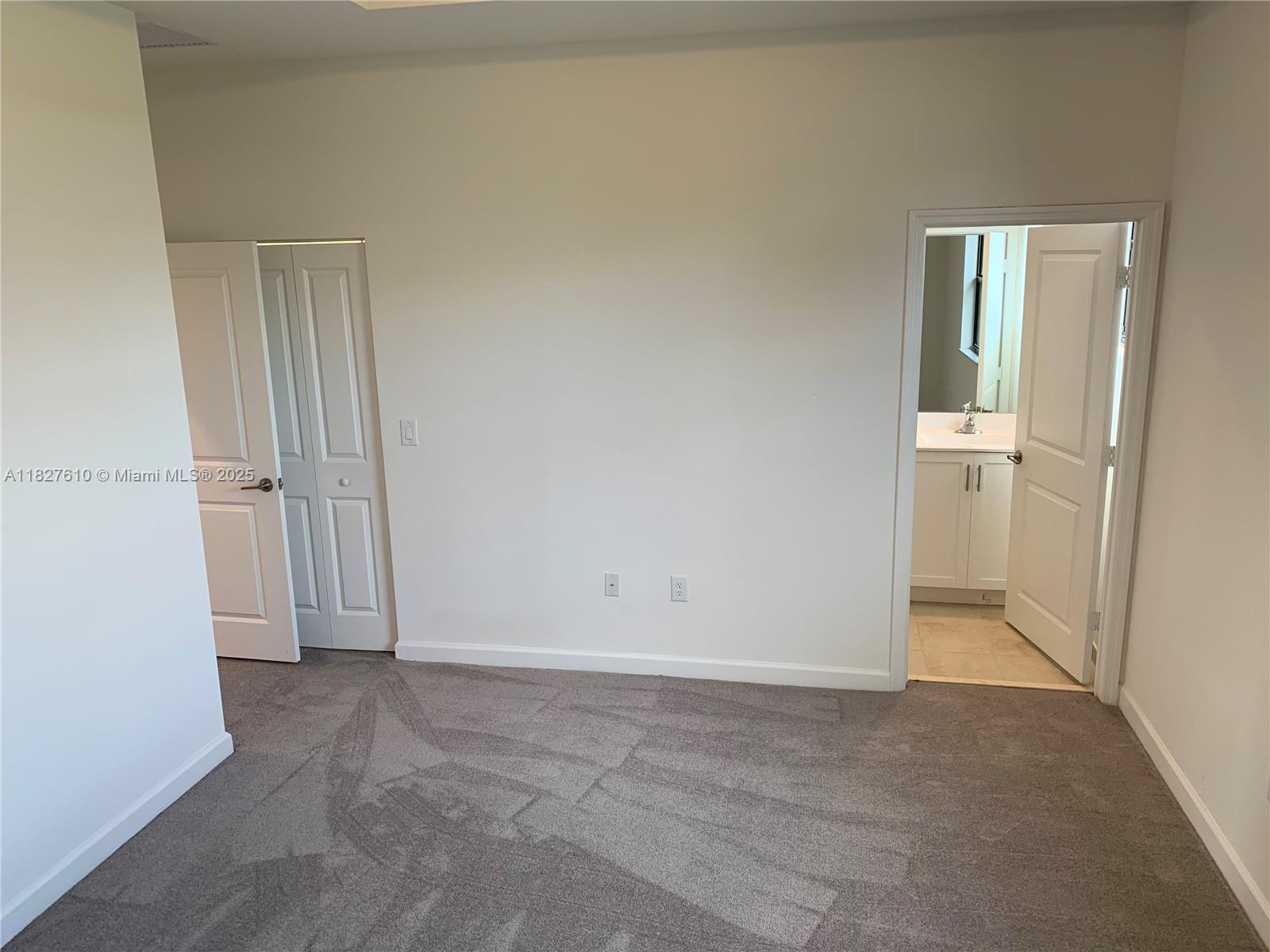 VIA VENTURA NEIGHBORHOOD - Residential