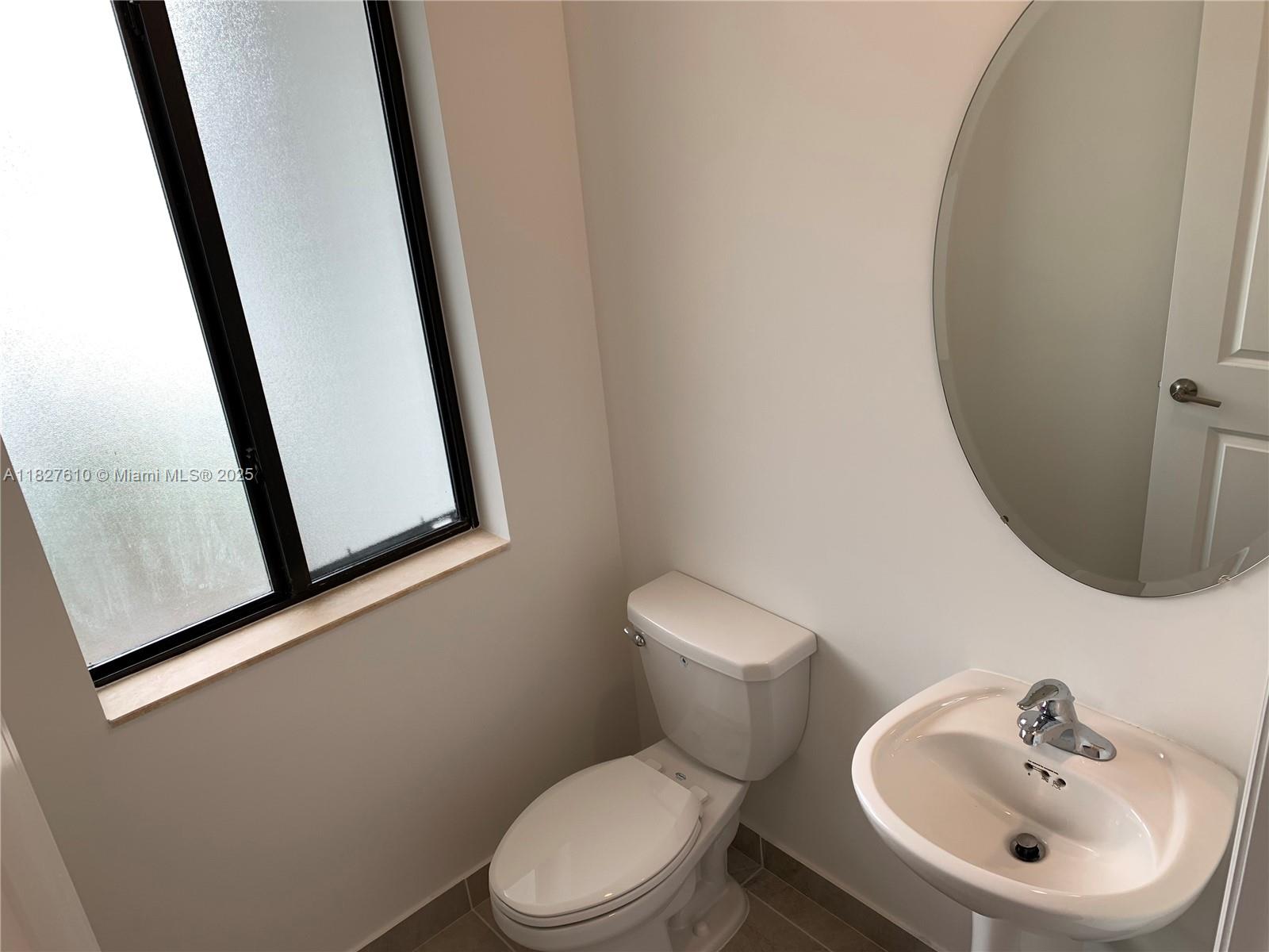 VIA VENTURA NEIGHBORHOOD - Residential