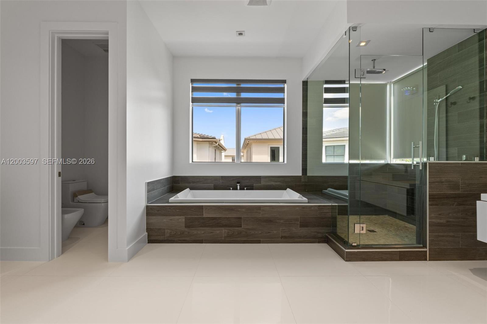 GRAND FLORIDIAN ESTATES - Residential