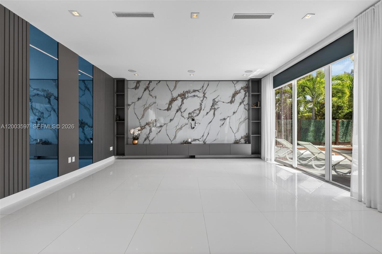 GRAND FLORIDIAN ESTATES - Residential