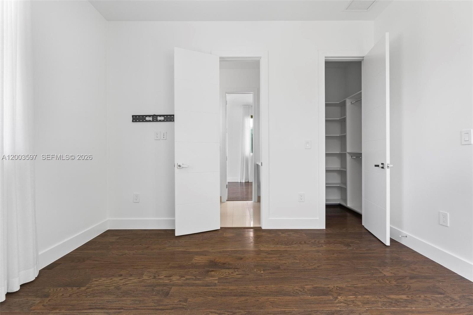 GRAND FLORIDIAN ESTATES - Residential