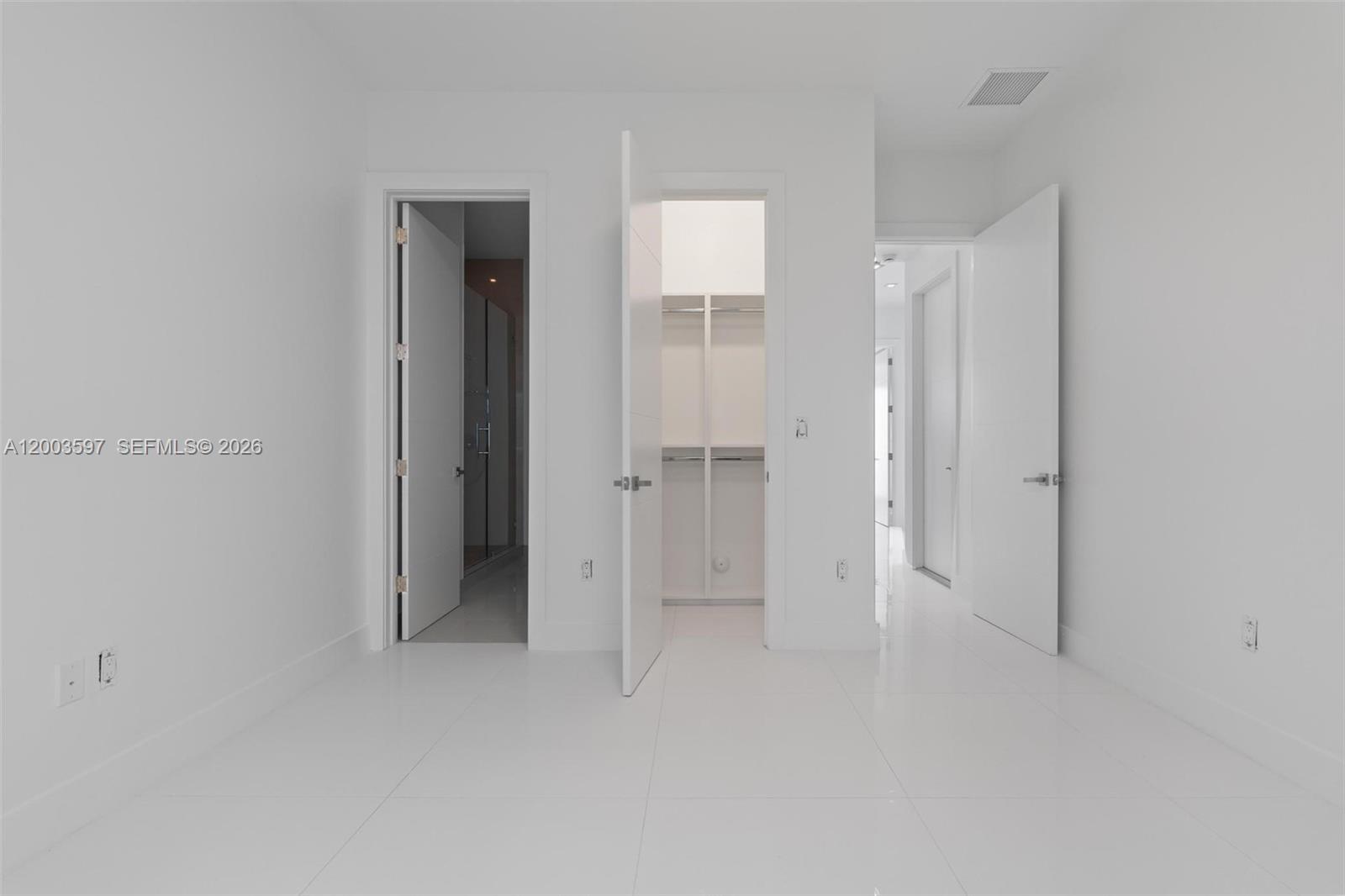 GRAND FLORIDIAN ESTATES - Residential