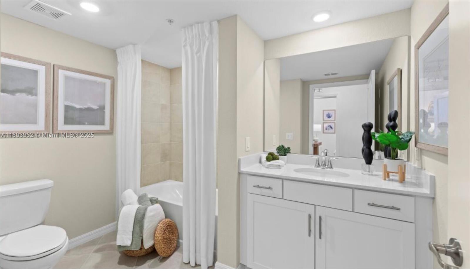 The National G & C Club - Residential