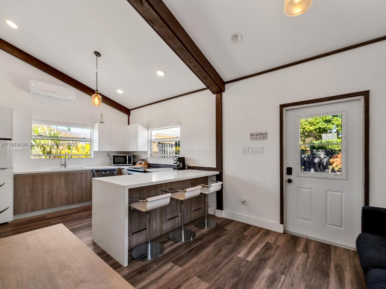 EVERGLADES SUGAR & LAND C - Residential