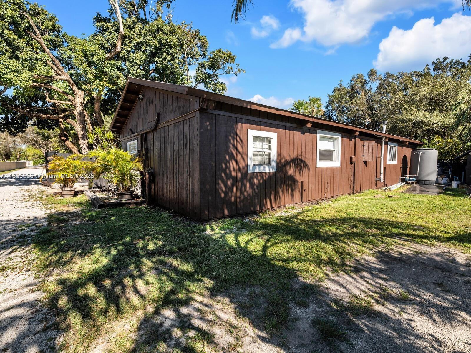 EVERGLADES SUGAR & LAND C - Residential