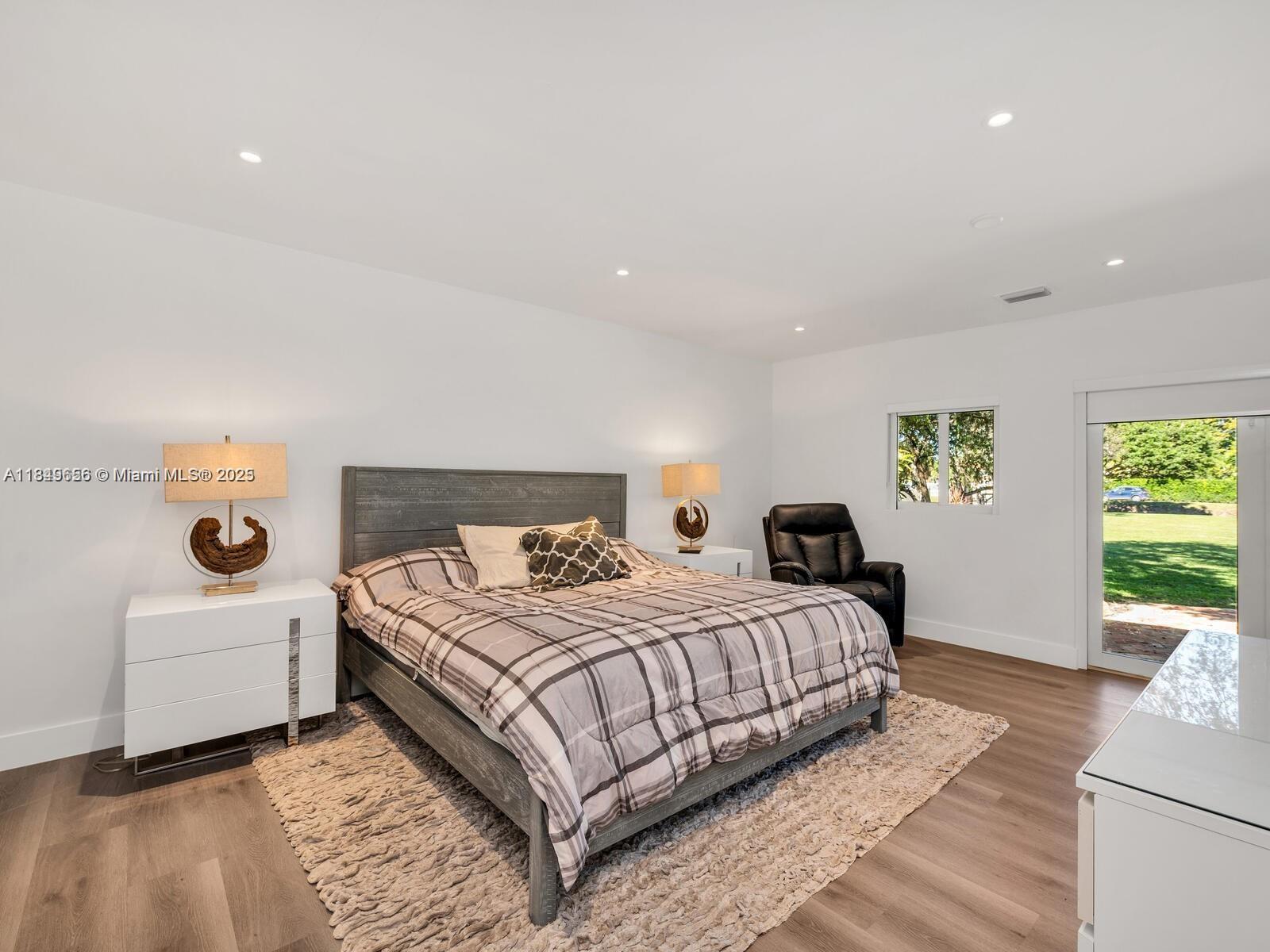 EVERGLADES SUGAR & LAND C - Residential