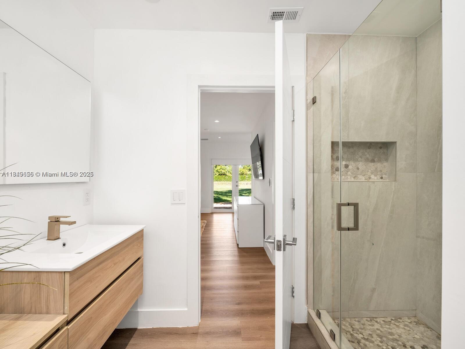 EVERGLADES SUGAR & LAND C - Residential