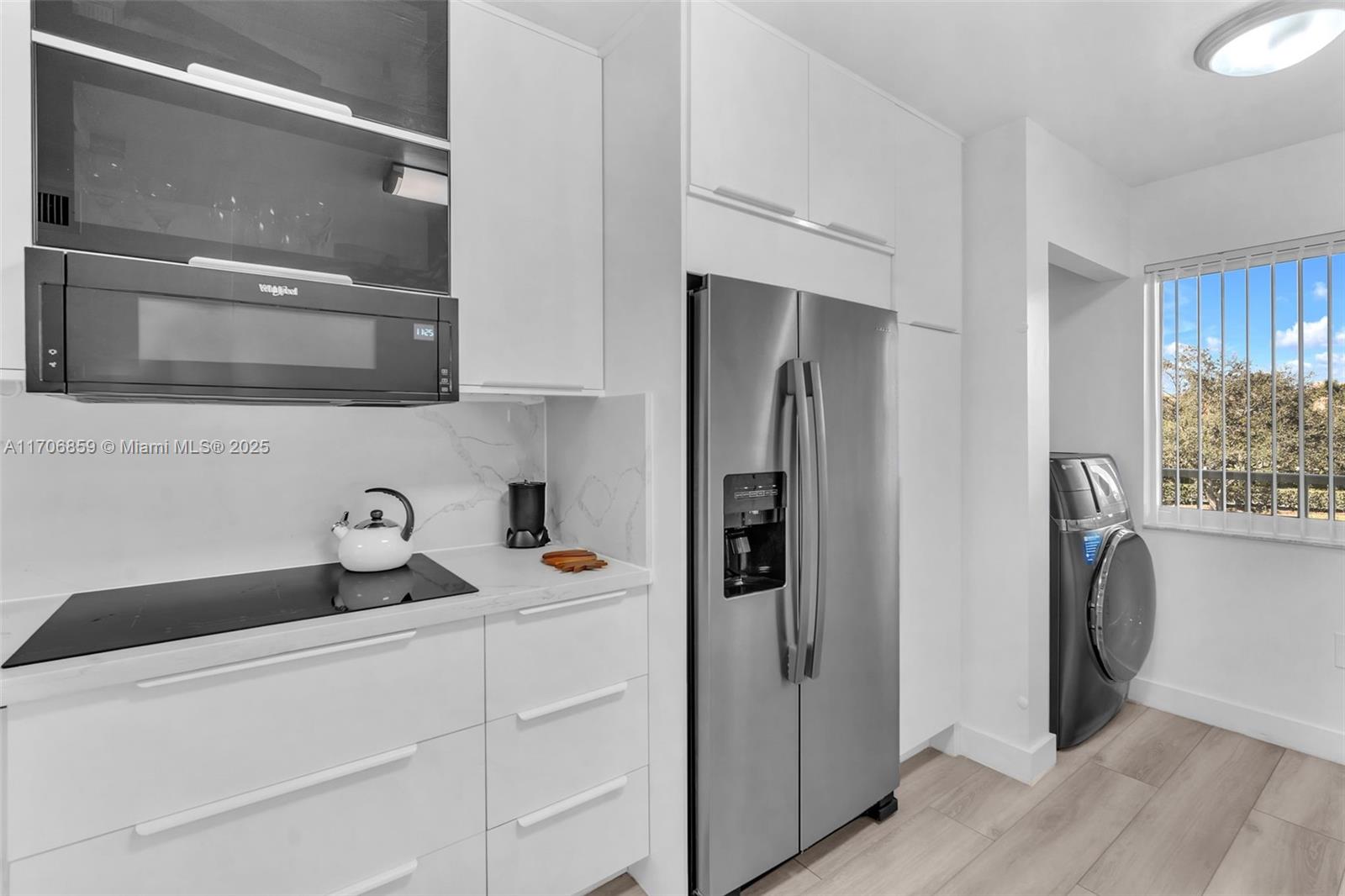 WELDON CONDOMINIUM H - Residential